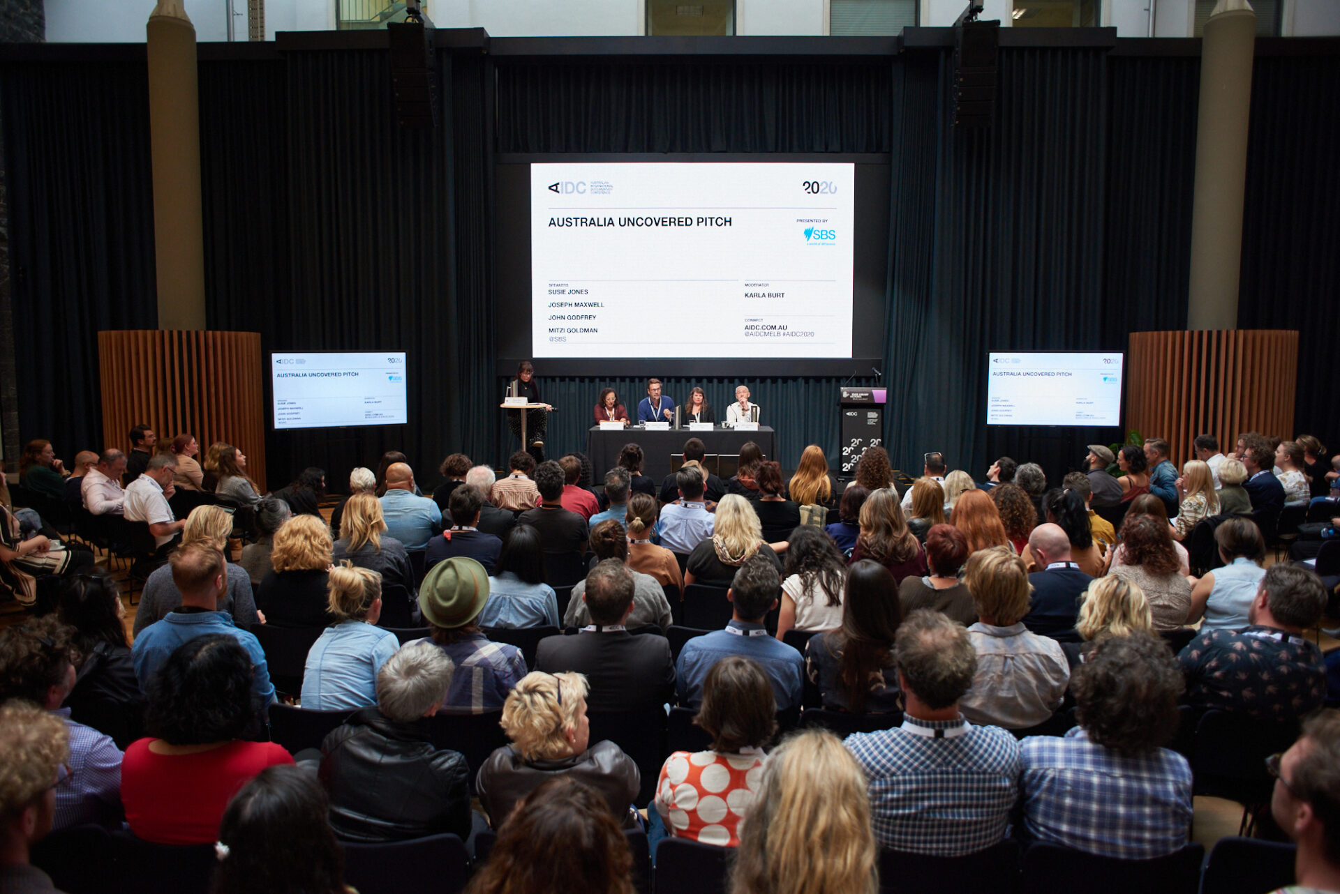 aidc_2020_sbs_australia_uncovered_pitch_photo_credit_nicola_bernardi_2