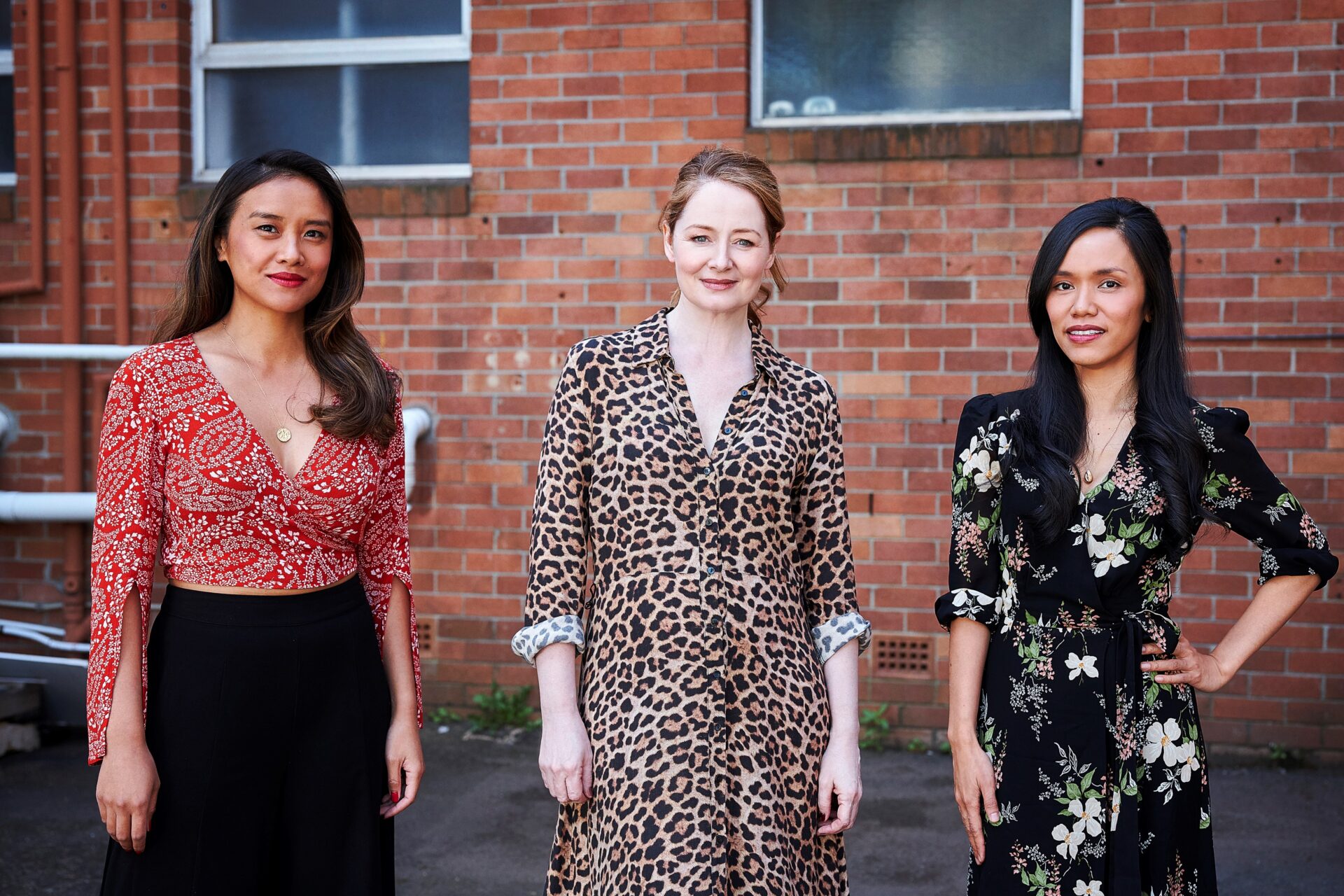 l-r_michelle_vergara_moore_miranda_otto_and_aina_dumlao