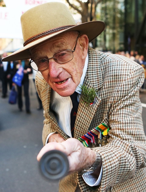 2943_digger-sydney-anzac-march-getty-2013.jpg