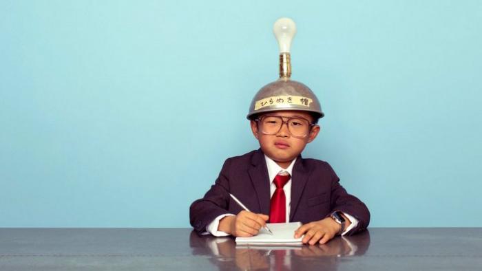 bilingual_employment_by_andrew_rich_getty.jpg?itok=iLAlK21B&mtime=1470016538